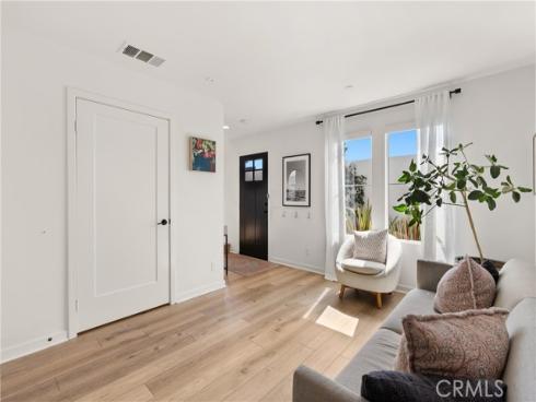 519  Caleigh   Lane, Costa Mesa, CA