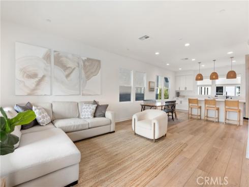 519  Caleigh   Lane, Costa Mesa, CA