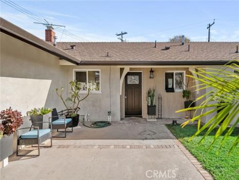 2750  San Carlos   Lane, Costa Mesa, CA