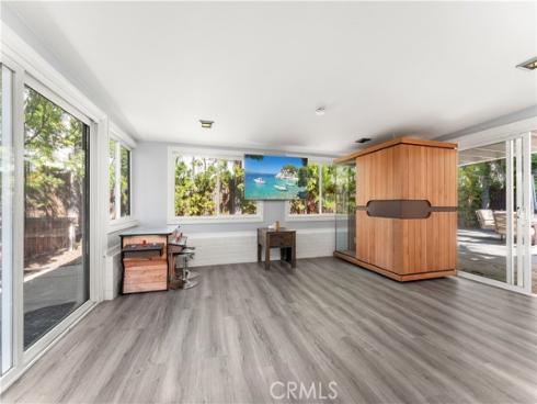 1170  Gleneagles  , Costa Mesa, CA