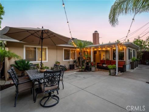 1170  Gleneagles  , Costa Mesa, CA