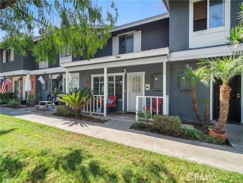 2404  Niagara  , Costa Mesa, CA