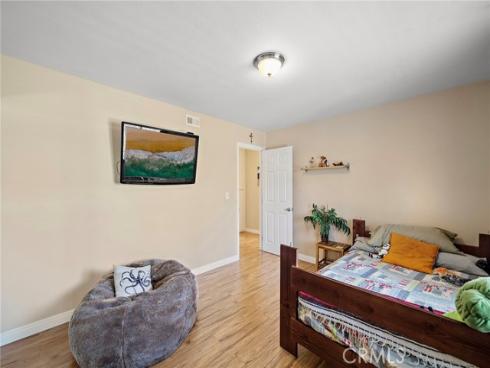 2404  Niagara  , Costa Mesa, CA