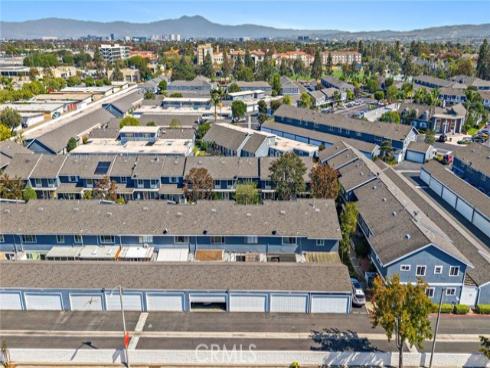 2404  Niagara  , Costa Mesa, CA