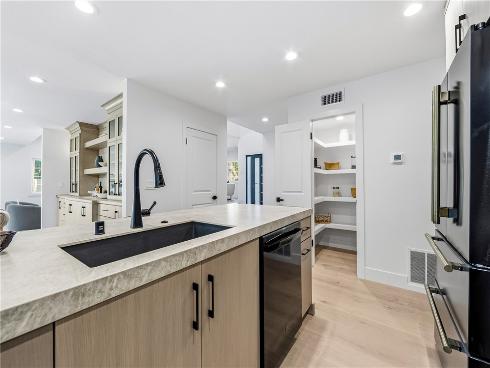 3493  San Marino   Circle, Costa Mesa, CA