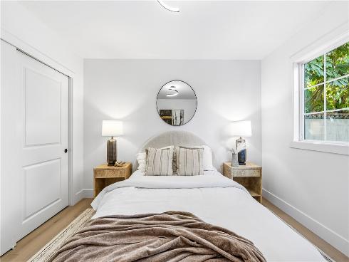 3493  San Marino   Circle, Costa Mesa, CA