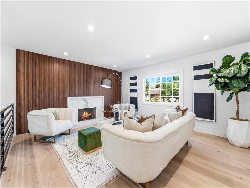 3493  San Marino   Circle, Costa Mesa, CA