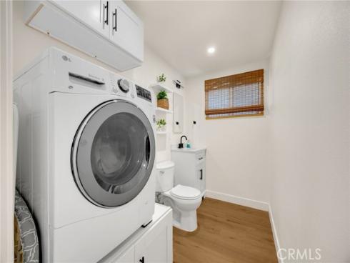 868  Towne  , Costa Mesa, CA