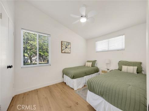 868  Towne  , Costa Mesa, CA