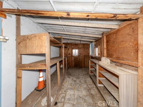 690  Capital Street  , Costa Mesa, CA