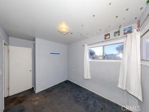 690  Capital Street  , Costa Mesa, CA