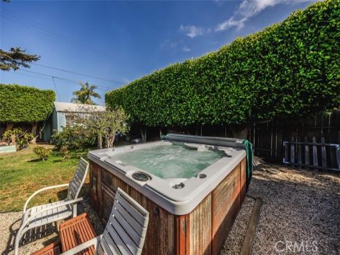 664 Ross Street, Costa Mesa, CA