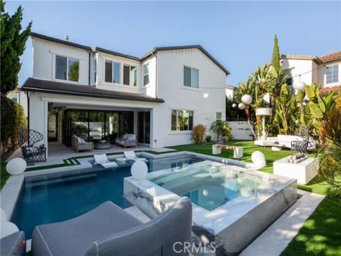 311  Costa Bella   Court, Costa Mesa, CA