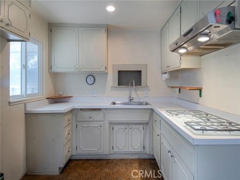 999  Oak   Street, Costa Mesa, CA