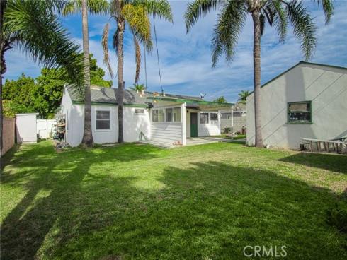 999  Oak   Street, Costa Mesa, CA