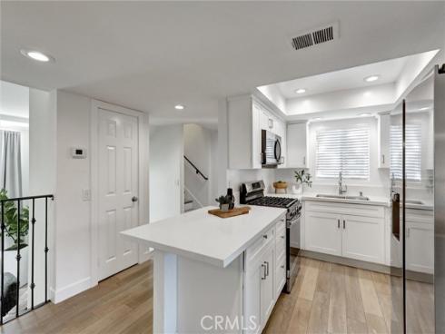 380 W Wilson  C101  Street, Costa Mesa, CA