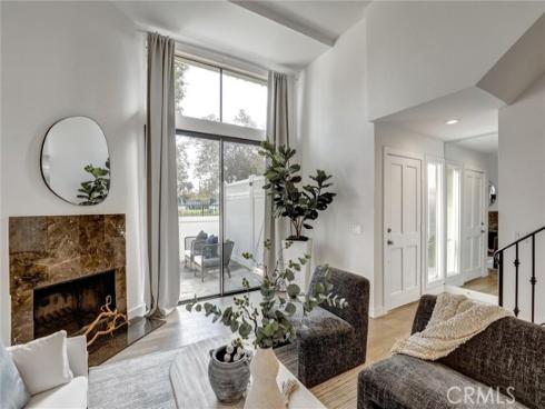 380 W Wilson  C101  Street, Costa Mesa, CA