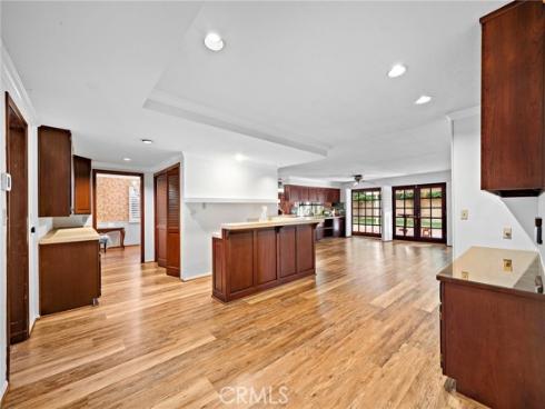 1851  Pitcairn  , Costa Mesa, CA