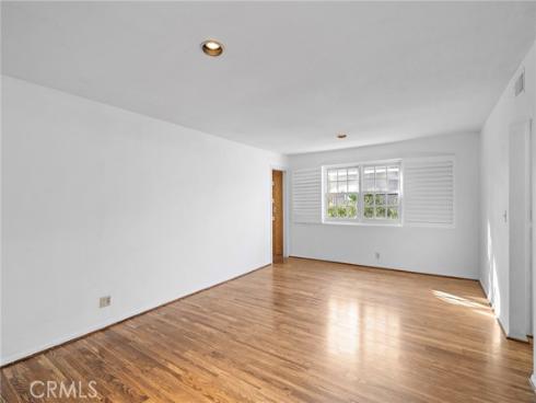 1851  Pitcairn  , Costa Mesa, CA