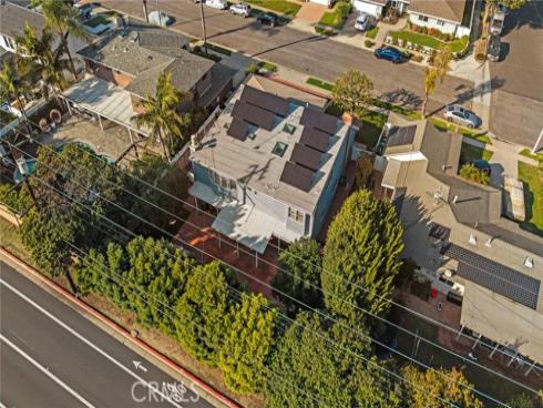 1851  Pitcairn  , Costa Mesa, CA