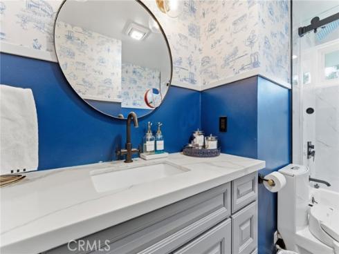 700  Hamilton Street  , Costa Mesa, CA