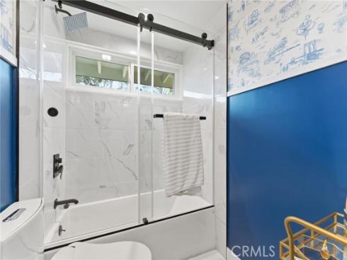 700  Hamilton Street  , Costa Mesa, CA