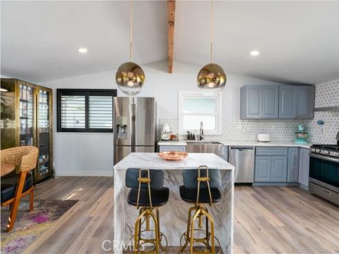 700  Hamilton Street  , Costa Mesa, CA