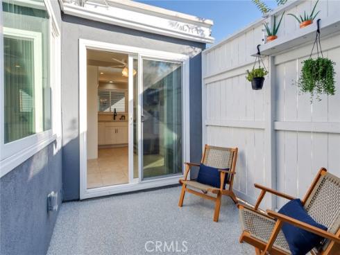 2408  Saratoga   Way, Costa Mesa, CA