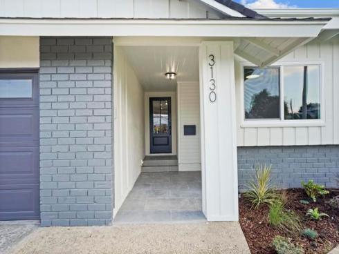 3130  Kerry Ln  , Costa Mesa, CA