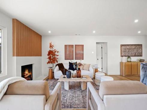 3130  Kerry Ln  , Costa Mesa, CA