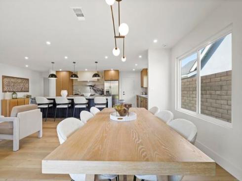 3130  Kerry Ln  , Costa Mesa, CA