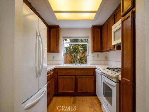 2206 Canyon C2 Drive, Costa Mesa, CA