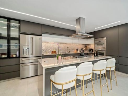 985  Begonia   Avenue, Costa Mesa, CA