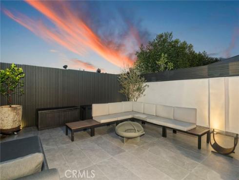 985  Begonia   Avenue, Costa Mesa, CA