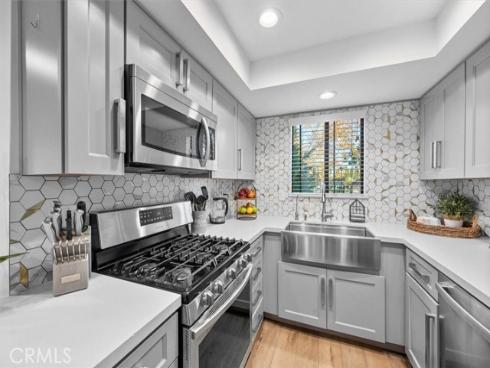 380 W Wilson B106 , Costa Mesa, CA