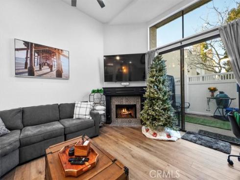 380 W Wilson B106 , Costa Mesa, CA