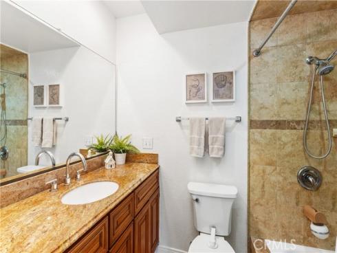 924  Hyde   Court, Costa Mesa, CA