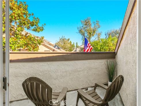 924  Hyde   Court, Costa Mesa, CA