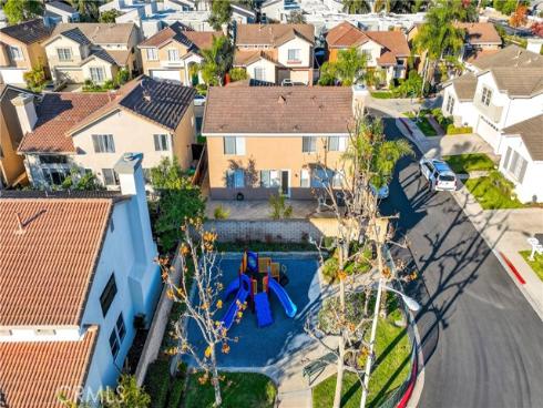 1203  Hazel   Place, Costa Mesa, CA