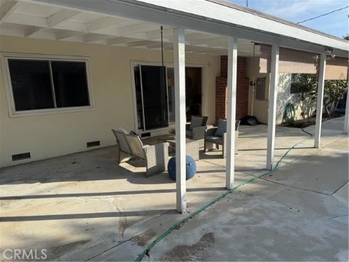 2437  Fordham  , Costa Mesa, CA