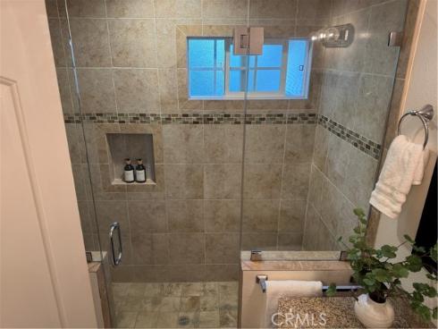 2437  Fordham  , Costa Mesa, CA