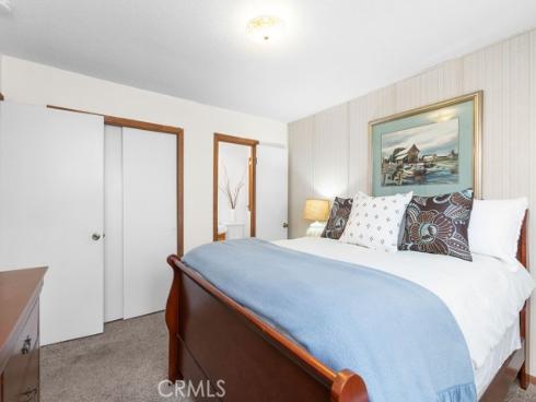 995  Post   Road, Costa Mesa, CA