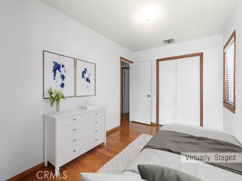 995  Post   Road, Costa Mesa, CA