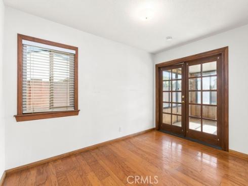 995  Post   Road, Costa Mesa, CA