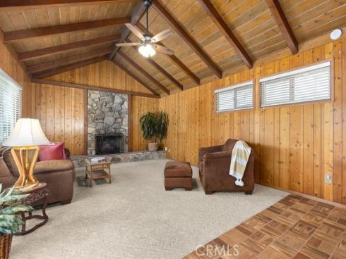 995  Post   Road, Costa Mesa, CA