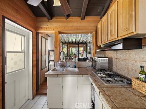 268  Walnut   Street, Costa Mesa, CA