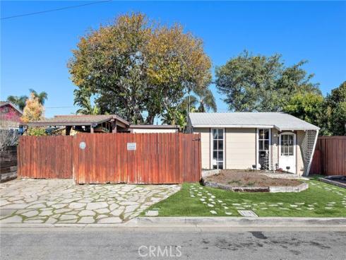 268  Walnut   Street, Costa Mesa, CA