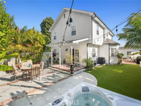 201 E 21st   Street, Costa Mesa, CA