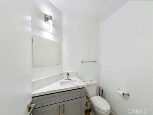 918 Hyde Court, Costa Mesa, CA