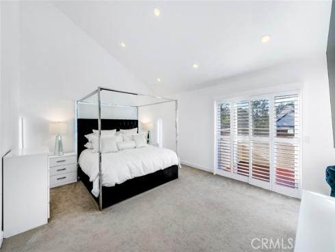 918 Hyde Court, Costa Mesa, CA